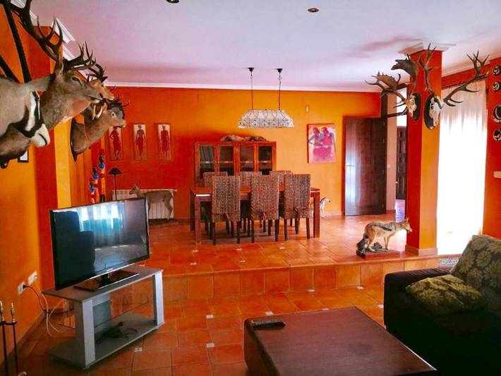 Casa rural para 14 personas, con piscina en Arcas - 4