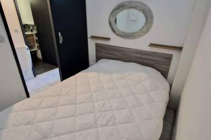 Gîte pour 4 personnes, avec balcon et piscine dans Office De Tourisme De Gruissan - 2