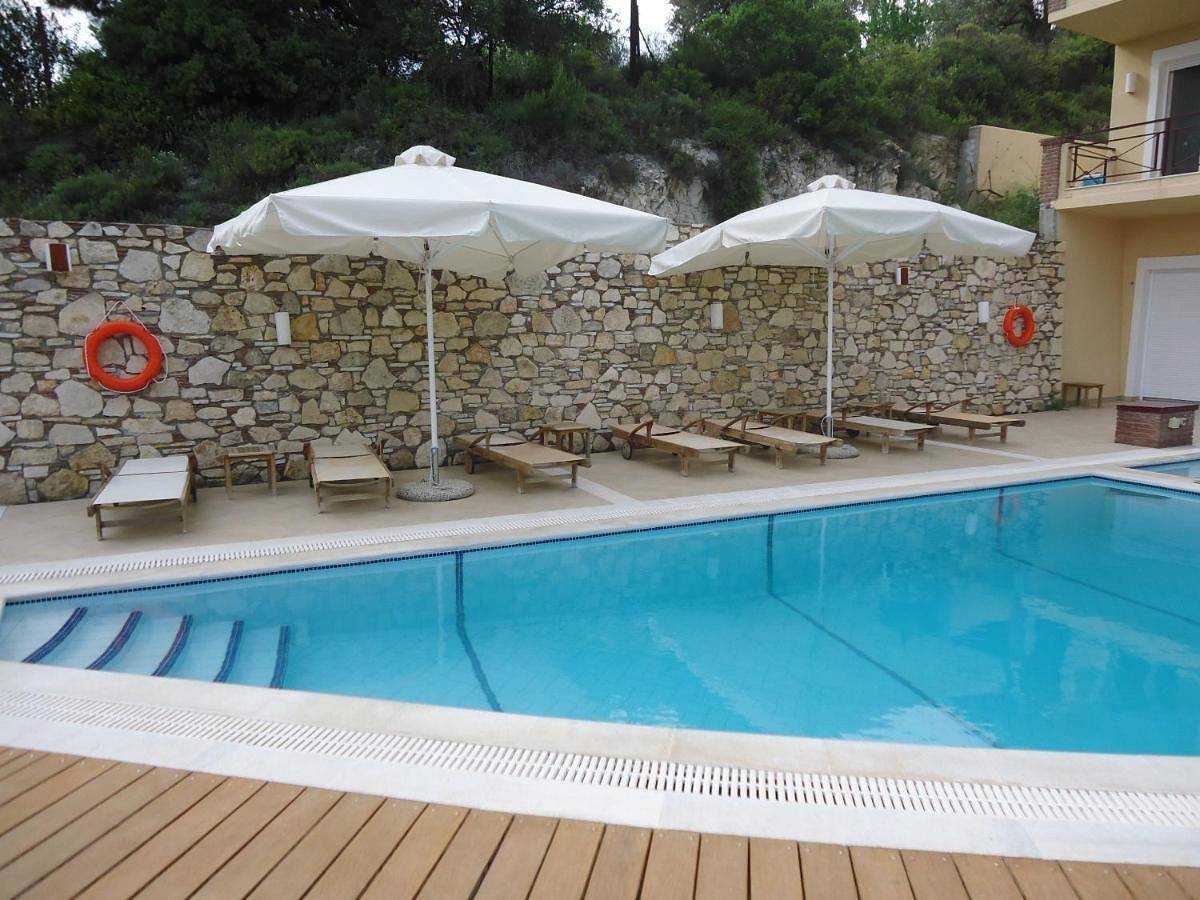 Agrabeli Apartments in Limni, Eubée