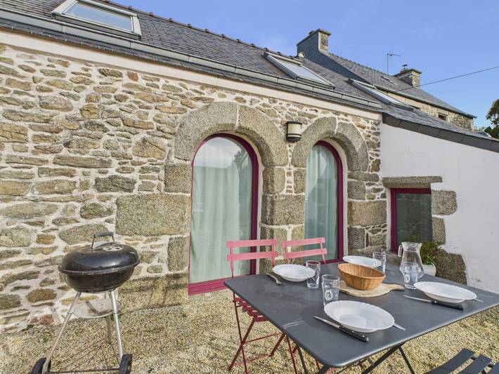 Location de vacances pour 2 personnes, avec jardin dans Plage Saint-Cava