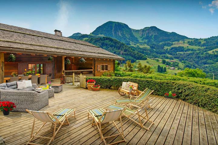 Chalet pour 8 personnes, avec Balcon ainsi que Terrasse et Jardin à Manigod - 2