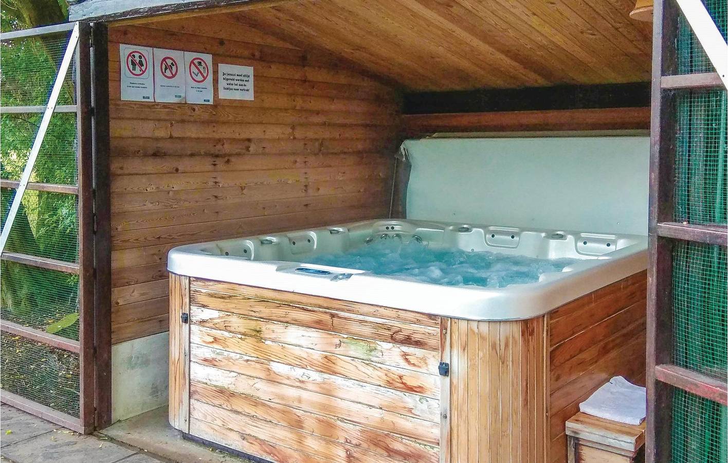 Casa de vacaciones para 15 personas con jardín in Lo-Reninge, Provincia de Flandes Occidental
