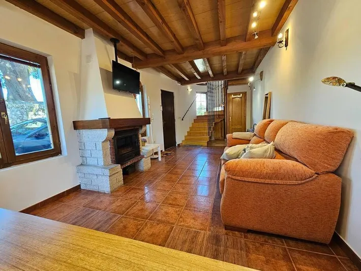 Holiday home for 6 people, with hot tub - 1