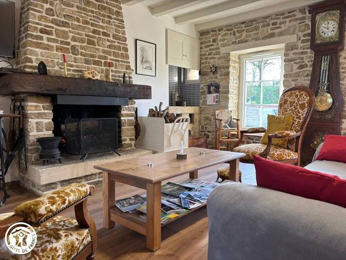 Location de vacances pour 7 personnes, avec terrasse, animaux acceptés à Saint-Vincent-Sterlanges - 2