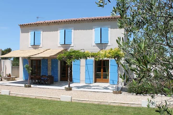 Holiday home for 6 people, with garden and hot tub as well as terrace - 1