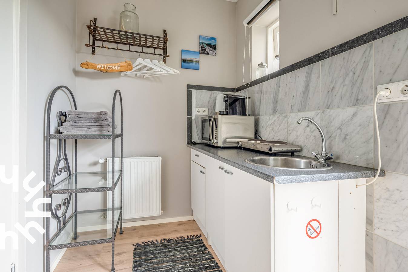 Gehele studio, Knusse 2-persoons studio in Renesse met airco in Renesse, Zeeuwse Kust