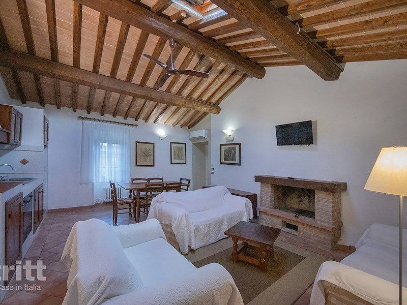 Tritt — 6-Personen-Wohnung in der Gemeinde San Gimignano mit Pool in San Gimignano, Siena Provinz