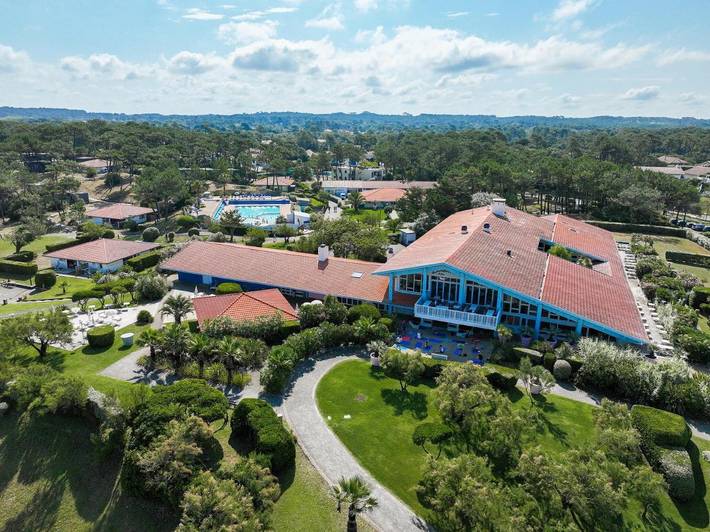 Hôtel pour 2 personnes, avec piscine ainsi que jardin et terrasse dans Plage De La Piste Capbreton - 2
