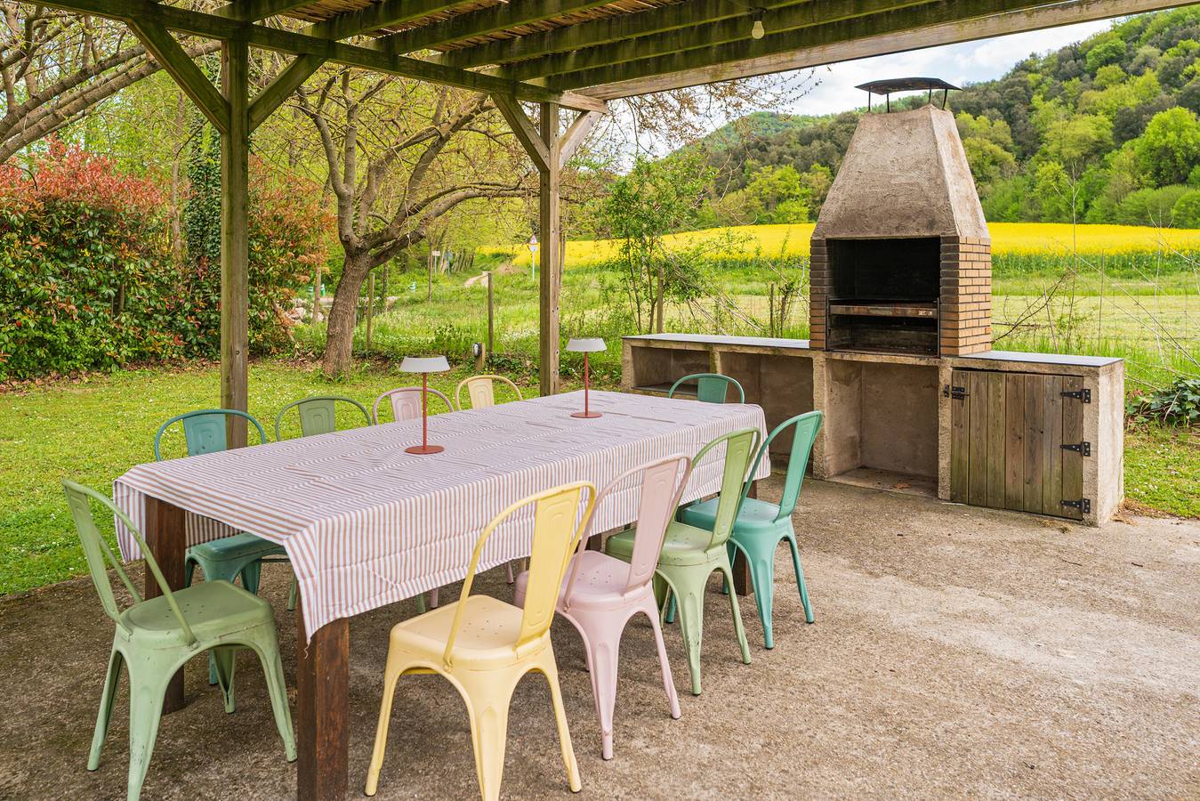 Majordoms Famada - Casa rural para 11 en La Vall d'en Bas, La Garrotxa in Vall de Bas, Garrotxa
