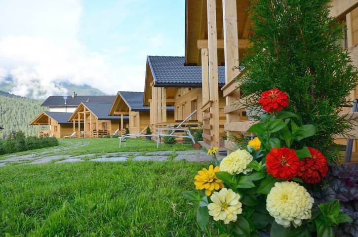 Ferienhaus für 6 Personen, mit Balkon und Terrasse sowie Garten und Sauna in Sexten