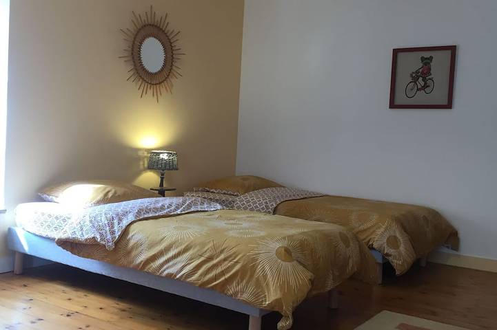 Location de vacances pour 8 personnes, avec piscine et jardin à Le Tablier - 4