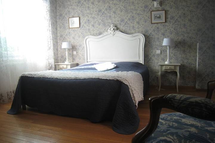 Chambre d’hôte pour 3 personnes, avec Jardin dans Charny-sur-Meuse