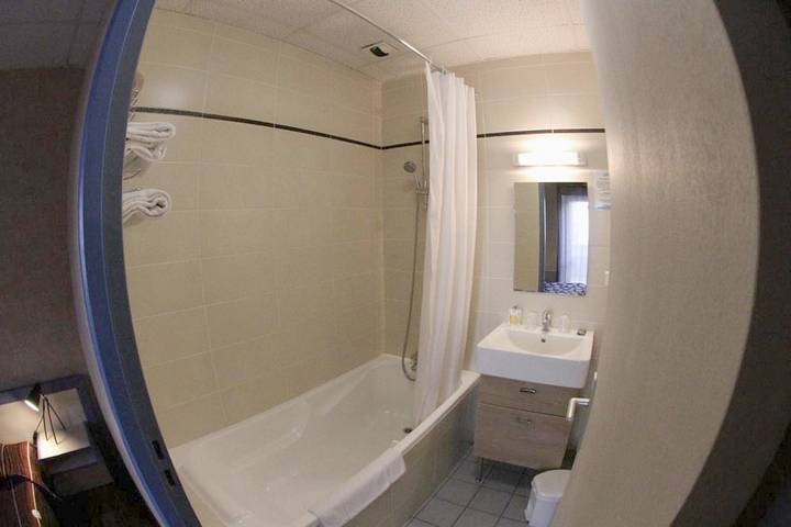 Hôtel pour 2 personnes, animaux acceptés à Saint-Affrique - 4