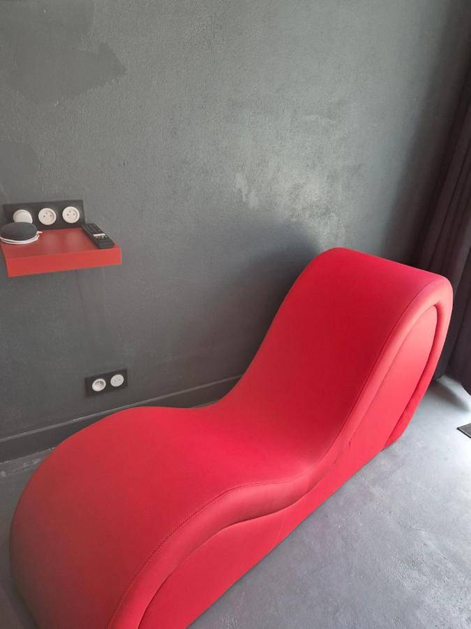 Maison d’hôte pour 2 personnes, avec terrasse ainsi que jardin et jacuzzi à Fouras - 4