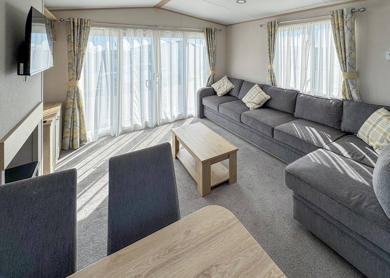 Platinum Caravan in Mersea Island, Colchester