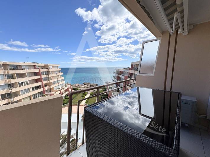 Gîte pour 6 personnes, avec terrasse dans Plage Lazaret - 2