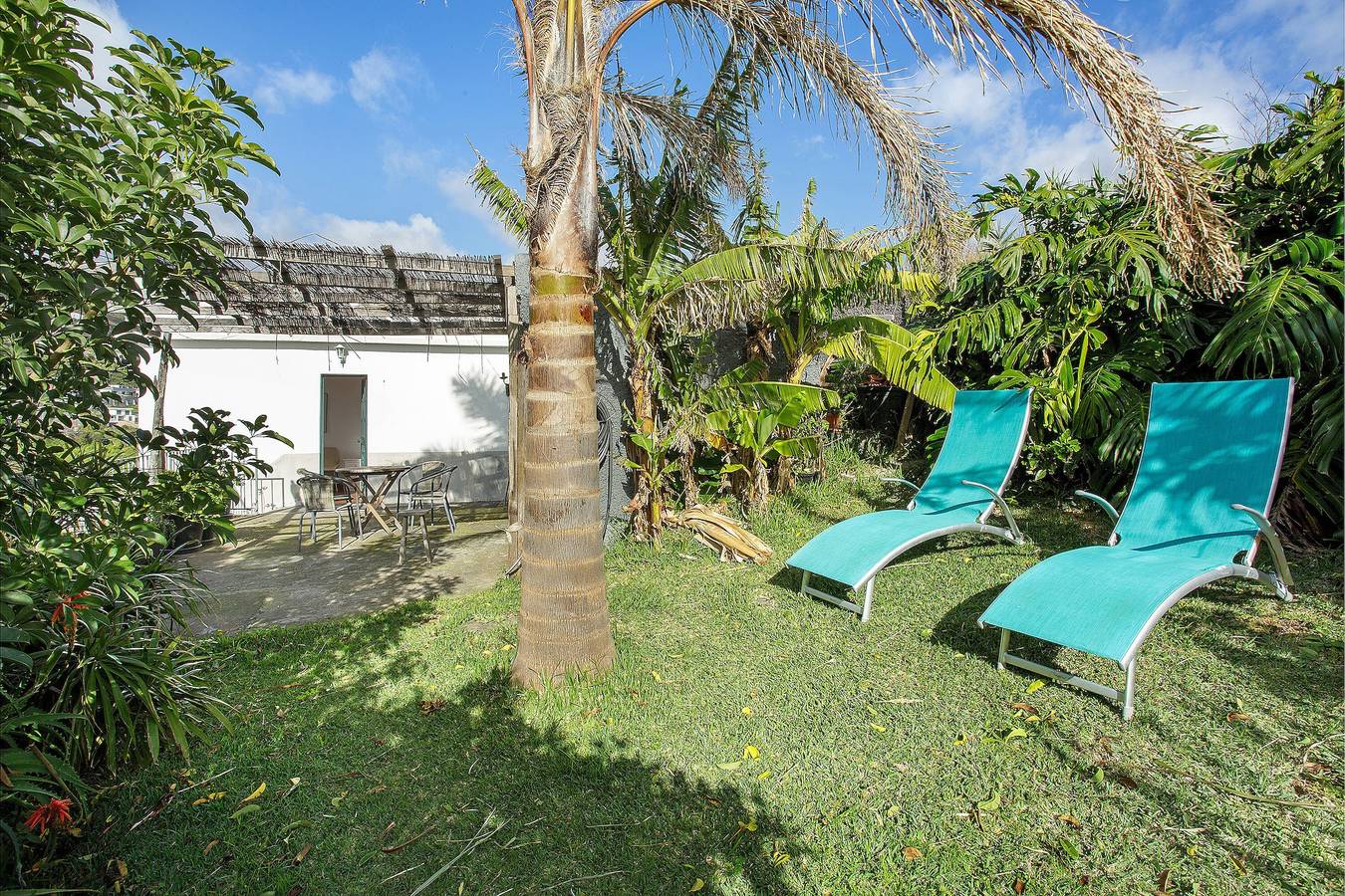 Maison de vacances 'Sunset Cliffs By Slice Of Heaven' avec vue mer, terrasse privée et Wi-Fi in Pináculo, Ponta do Sol