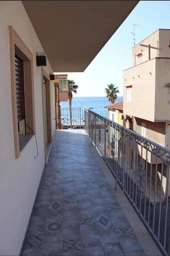Casa vacanza per 4 persone, con Balcone e Panorama a Bagnara Calabra