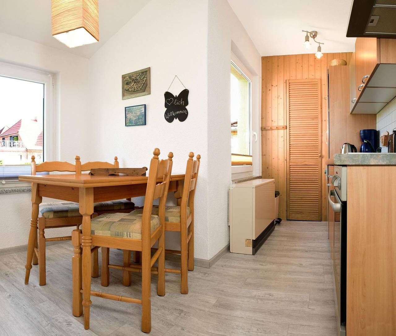 Ferienhaus Meertied mit Wintergarten und großem Grundstück in Kirchdorf (Poel), Nordwestmecklenburg (Wismar und Umgebung)
