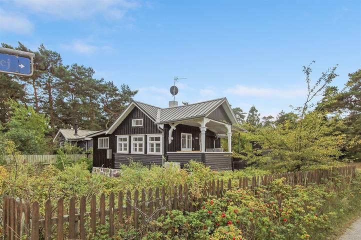Vacation rental for 4 people, with terrace in Bornholm
