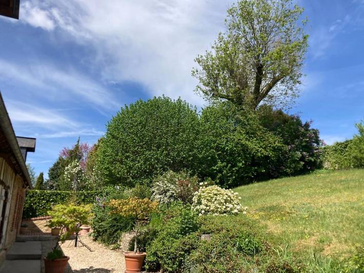 Location de vacances pour 7 personnes, avec Terrasse ainsi que Jardin et Vue dans Glos - 3