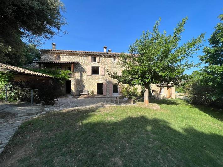 Chambre d’hôte pour 2 personnes, avec Terrasse à Grillon