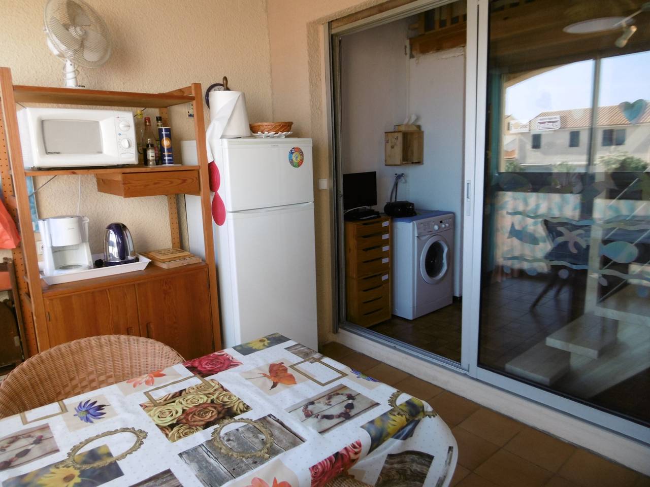Ganze Wohnung, Studio mit Schlafboden, Pool und Tennis - Strandnah - Garage Inklusiv in Le Barcarès, Côte d'Améthyste
