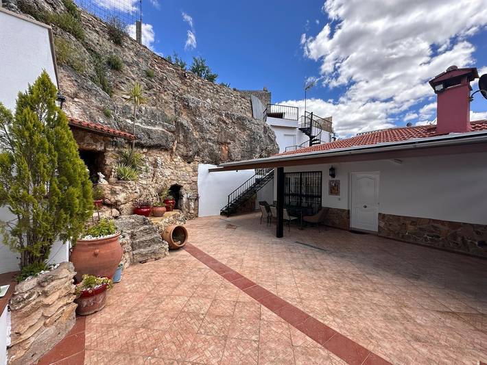 Casa rural para 4 personas, con jardín en Sorihuela del Guadalimar
