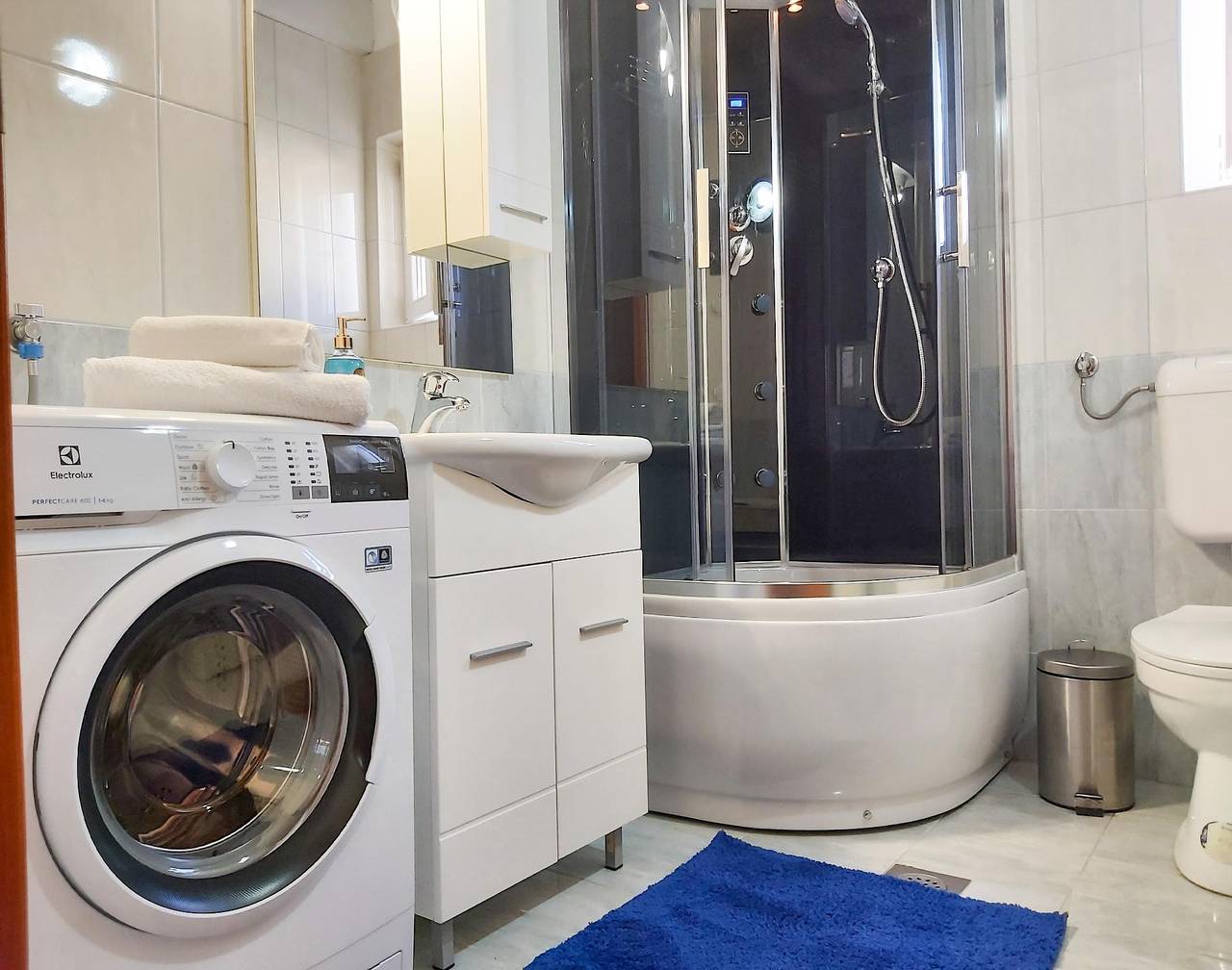 Appartamento intero, Apartment for 3 persons approx. 60 m² in Dubrovnik-Babin Kuk, Dalmatia (Dubrovnik-Neretva) in Dubrovnik, Grad Dubrovnik