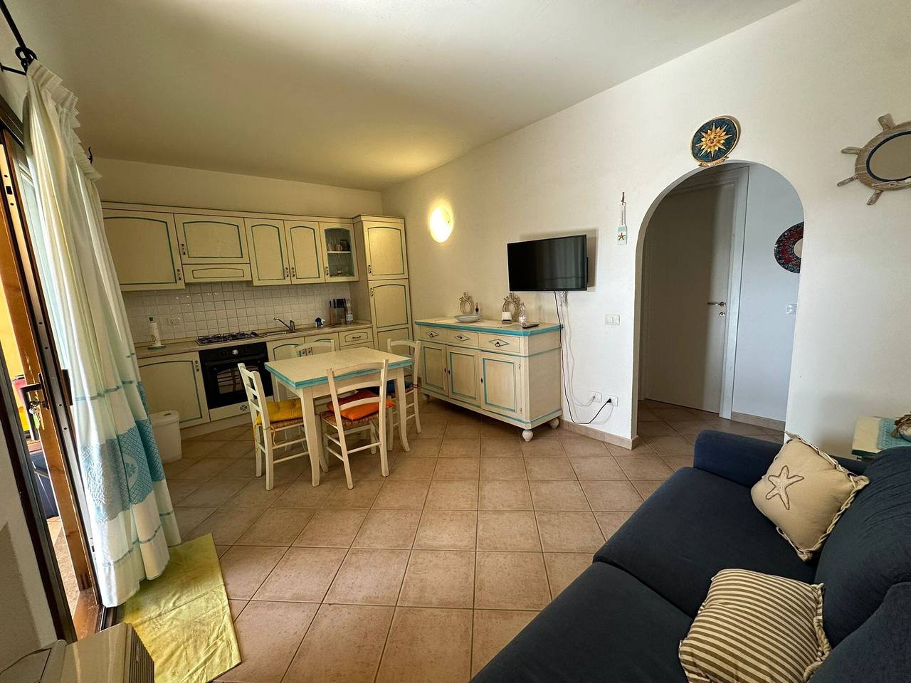 Casa vacanze 'Dattero' con vista sulle montagne, piscina, terrazza e aria condizionata in Murta Maria, Gallura