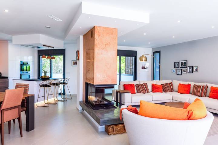 Location de vacances pour 9 personnes, avec jacuzzi ainsi que terrasse et jardin à Sant Pere de Ribes - 3