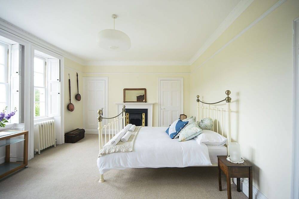 Entire apartment, Stay at Percy Place and live the Georgian experience! in Bath, Bath & North East Somerset