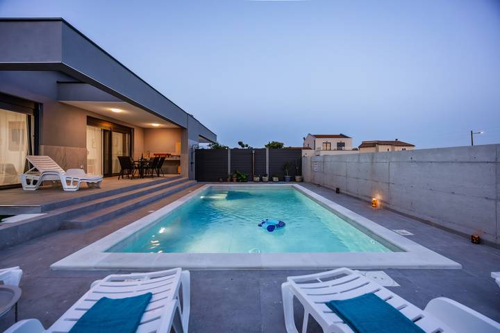 Villa pour 5 personnes, avec jardin à Loborika - 3