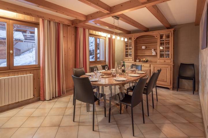 Appartement entier, Appartement "L'origan" avec vue sur les montagnes, terrasse privée et Wi-Fi in Chinaillon, Le Grand-Bornand