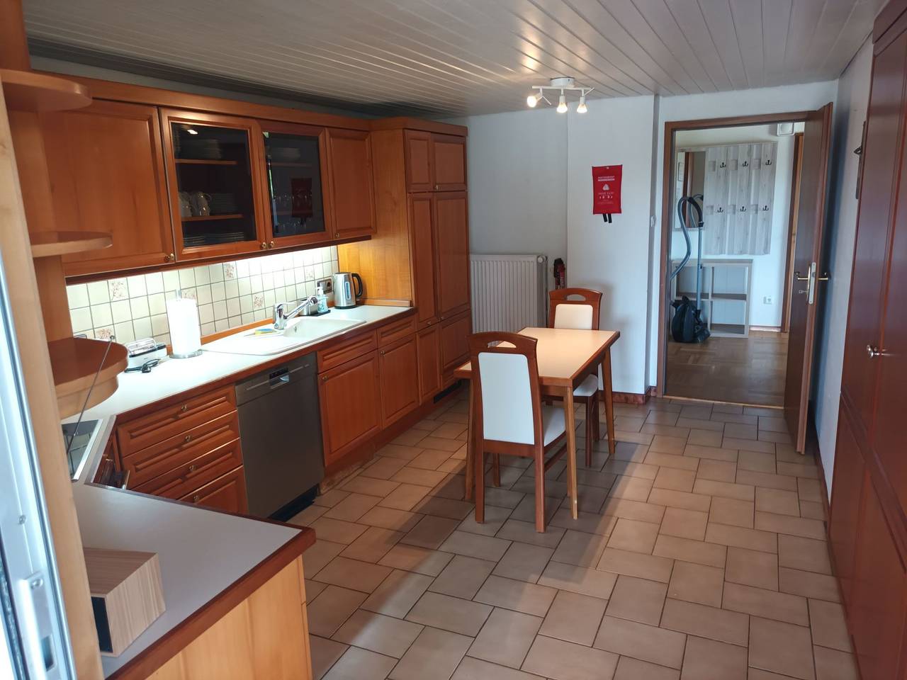 Ganze Wohnung, 3 Zimmer 1. Og 100qm in Tangstedt, Kreis Stormarn