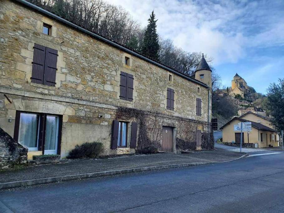 Appartement entier, Studio-Château Castelnaud-Au bord de la rivière in Castelnaud-la-Chapelle, Périgord Noir