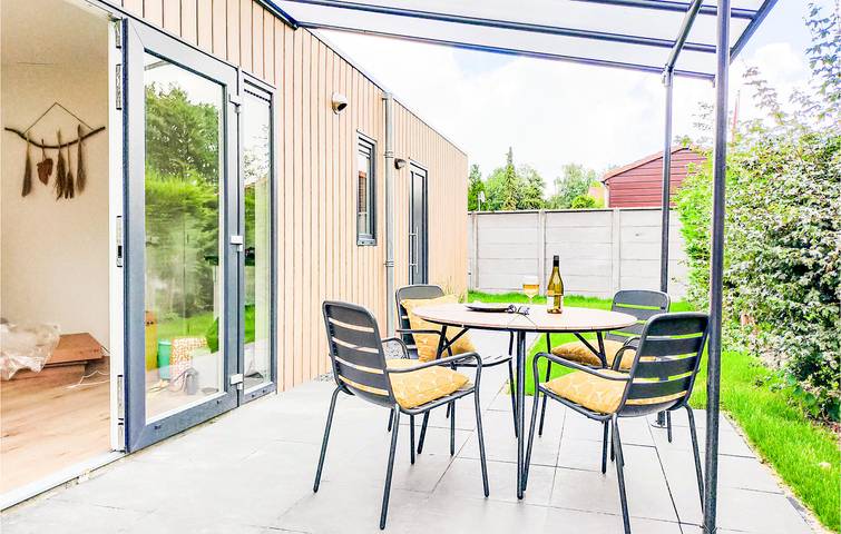 Ferienhaus für 4 Personen mit Pool in Niederländische Nordsee
