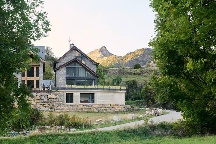 Location de vacances pour 2 personnes, avec sauna et vue à Sallent de Gállego - 4