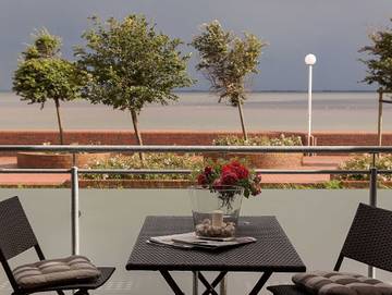 Ferienwohnung für 5 Personen, mit Terrasse und Ausblick, mit Haustier am Südstrand Wilhelmshaven