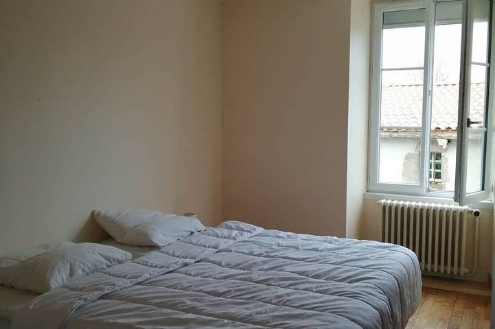 Location de vacances pour 9 personnes, avec jacuzzi à Moutiers-sous-Chantemerle