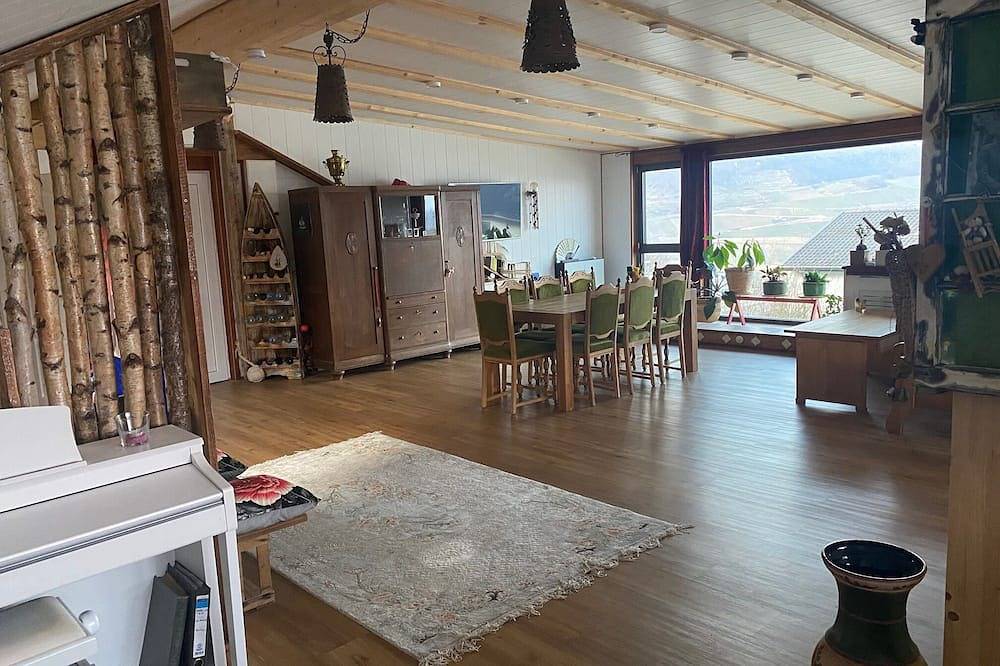 Ganze Wohnung, Großzügige Wohnung mit Panoramablick über Bingen und das Rheintal in Bingen am Rhein, Landkreis Mainz-Bingen