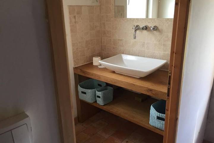 Location de vacances pour 4 personnes, avec jardin à Sainte-Suzanne - 3