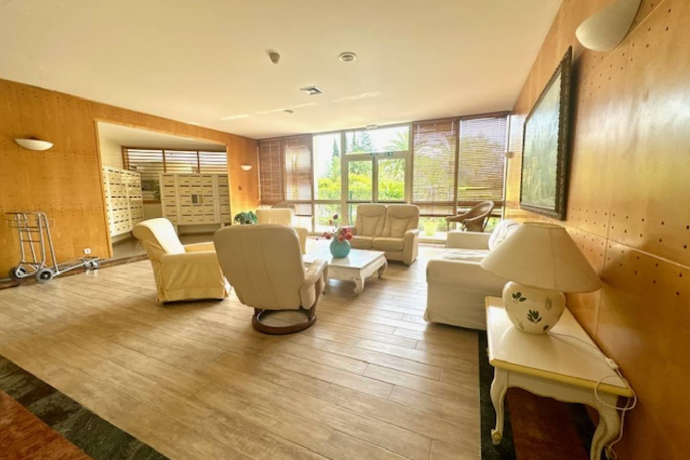 Apartamento entero, Renovated apartment with balcony in Mandelieu-la-Napoule, Massif de l'Esterel