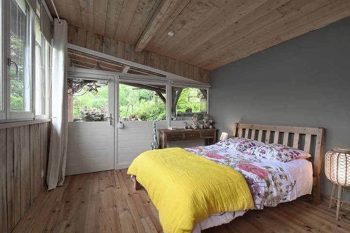 Cabane en bois pour 2 personnes, avec jardin dans l' Ariège - 4
