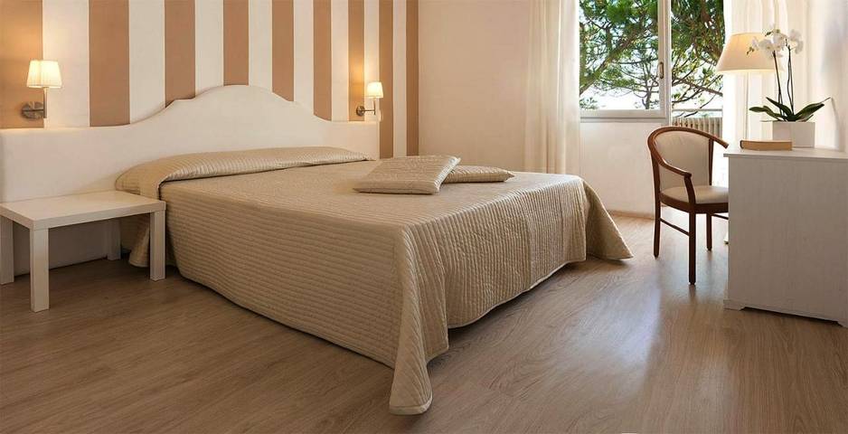 Hôtel pour 2 personnes, avec jardin et terrasse à Lido di Jesolo - 2