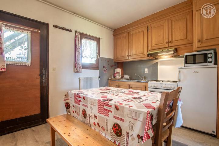 Gîte pour 4 personnes, avec jardin et terrasse, animaux acceptés à Crest-Voland - 3