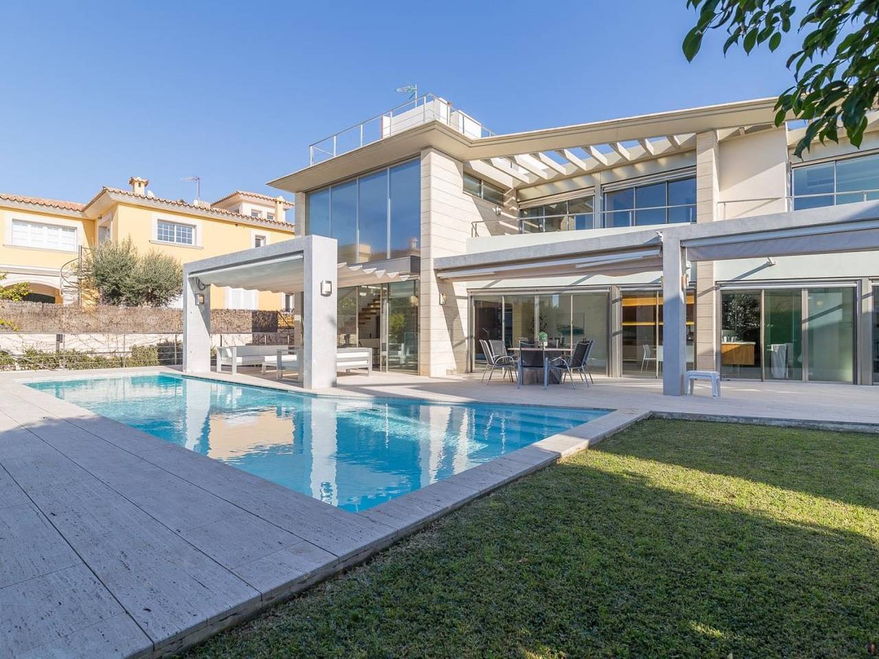 Agusmar - Spektakuläre Villa mit Pool in Llucmajor - Adults Only or Families in Son Veri Nou, Llucmajor