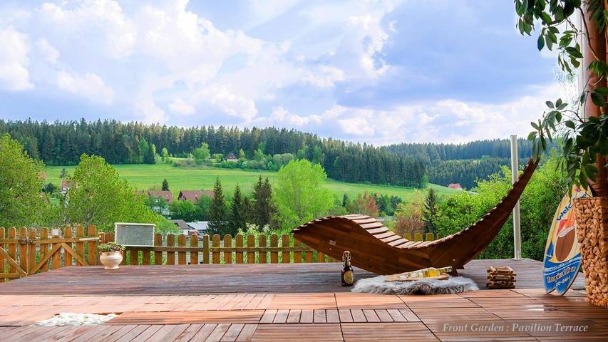 Ferienhaus für 10 Personen, mit Terrasse und Garten sowie Sauna und Ausblick