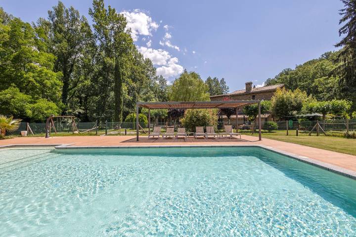 Casa rural para 6 personas, con Jardín en Vall de Vianya, Pirineo Catalan