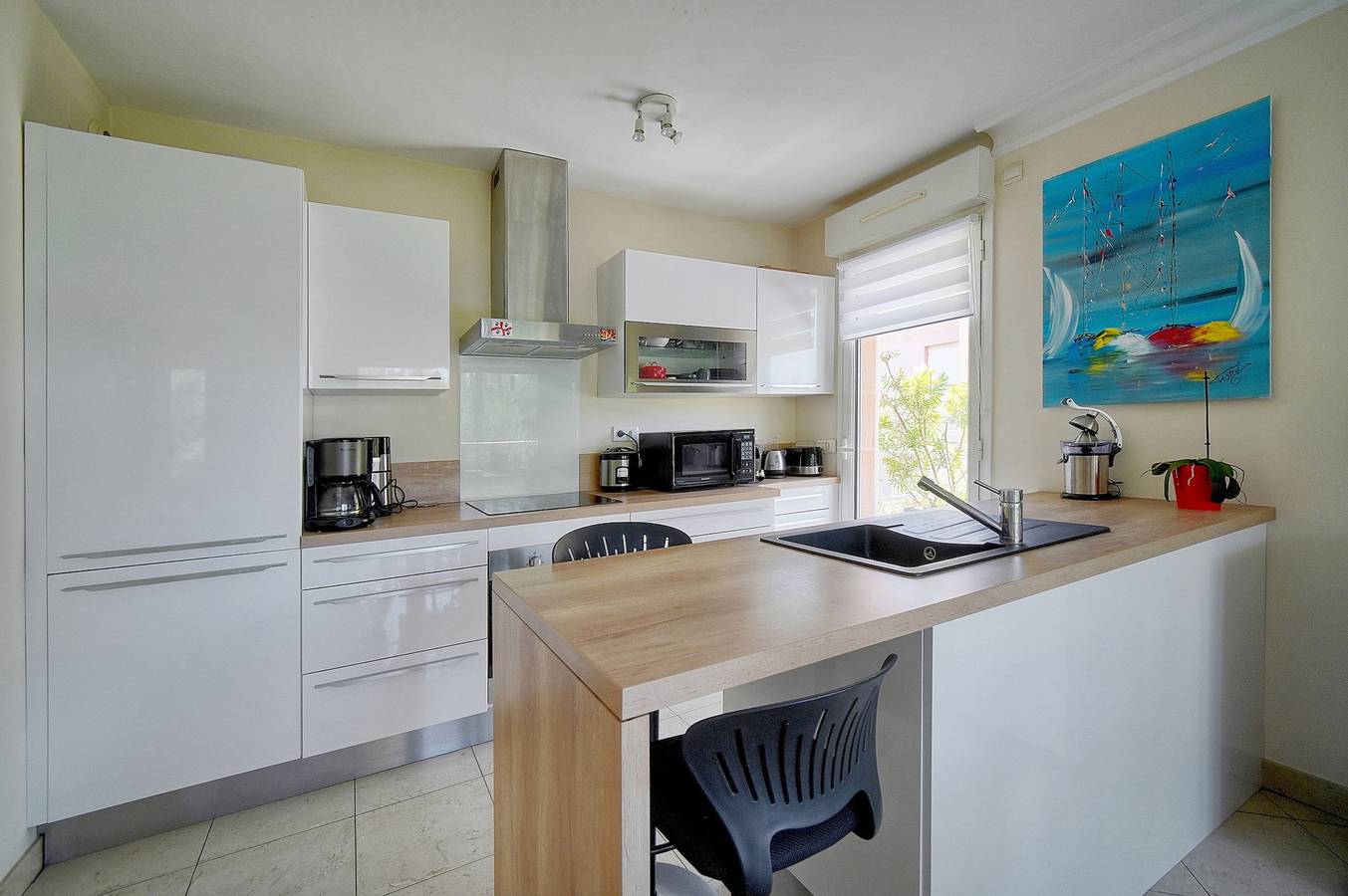 Entire apartment, Beau 3 Chambres Piscine Parking A3B134 in Cannes, Cannes region